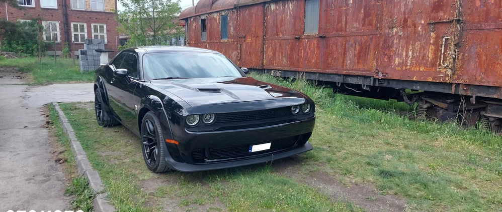 Dodge Challenger cena 150000 przebieg: 77000, rok produkcji 2015 z Toruń małe 277